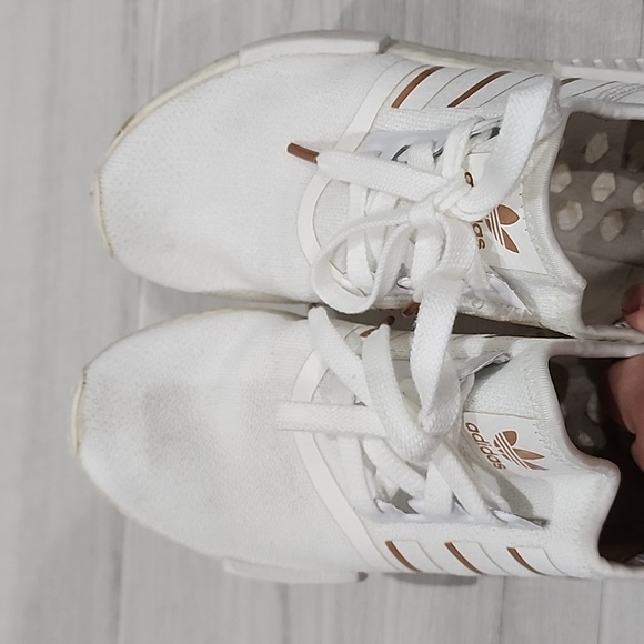Adidas Womens NMD Cream Rose Gold Size 7 - Picture 10 of 11